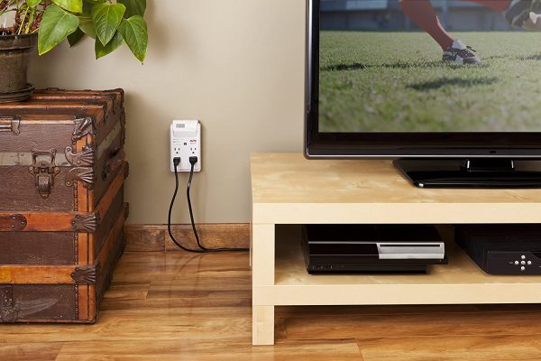 APC  Essential SurgeArrest temporizador P4GC - Imagen 2