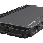 MIKROTIK  Router 7 Puertos Gigabit RB5009UG+S+IN